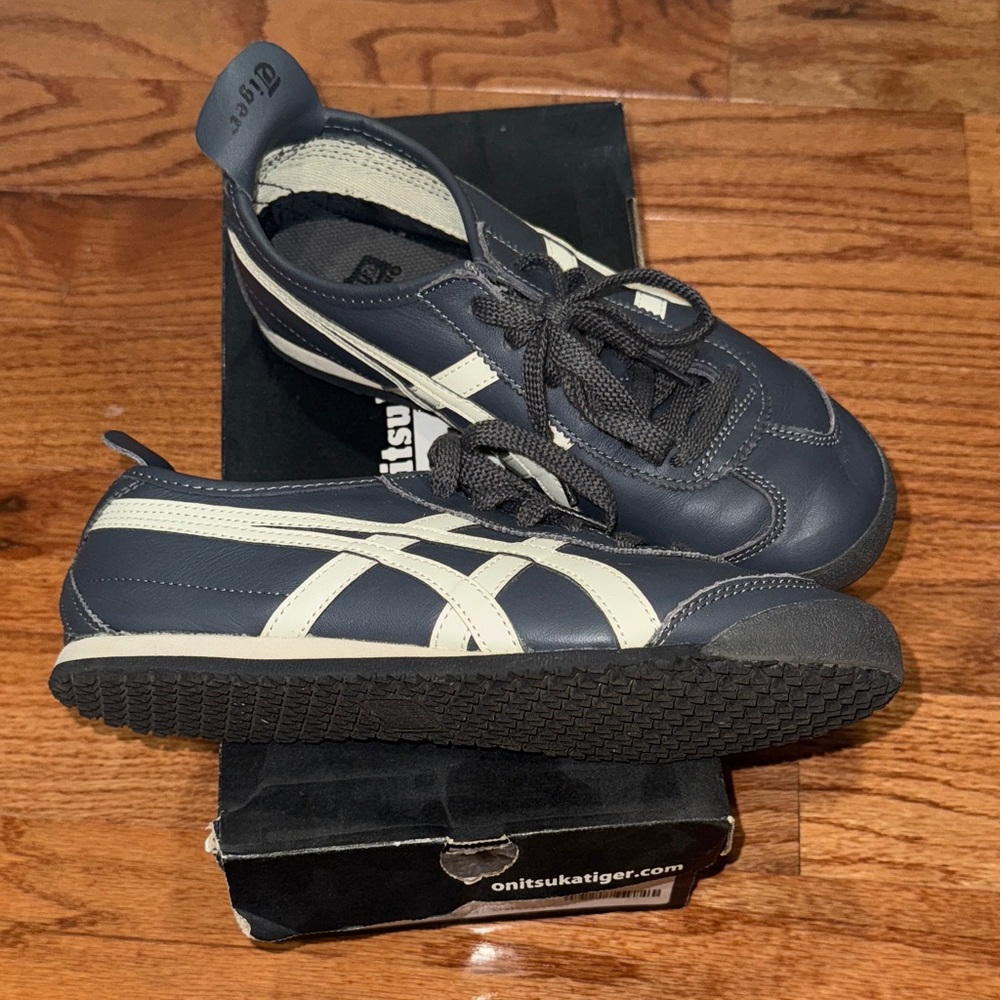 Onitsuka Tiger Mexico 66 Sneakers